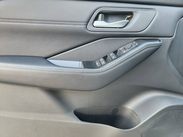 New 2026 Nissan Rogue SV w/ SV Premium Package image 16