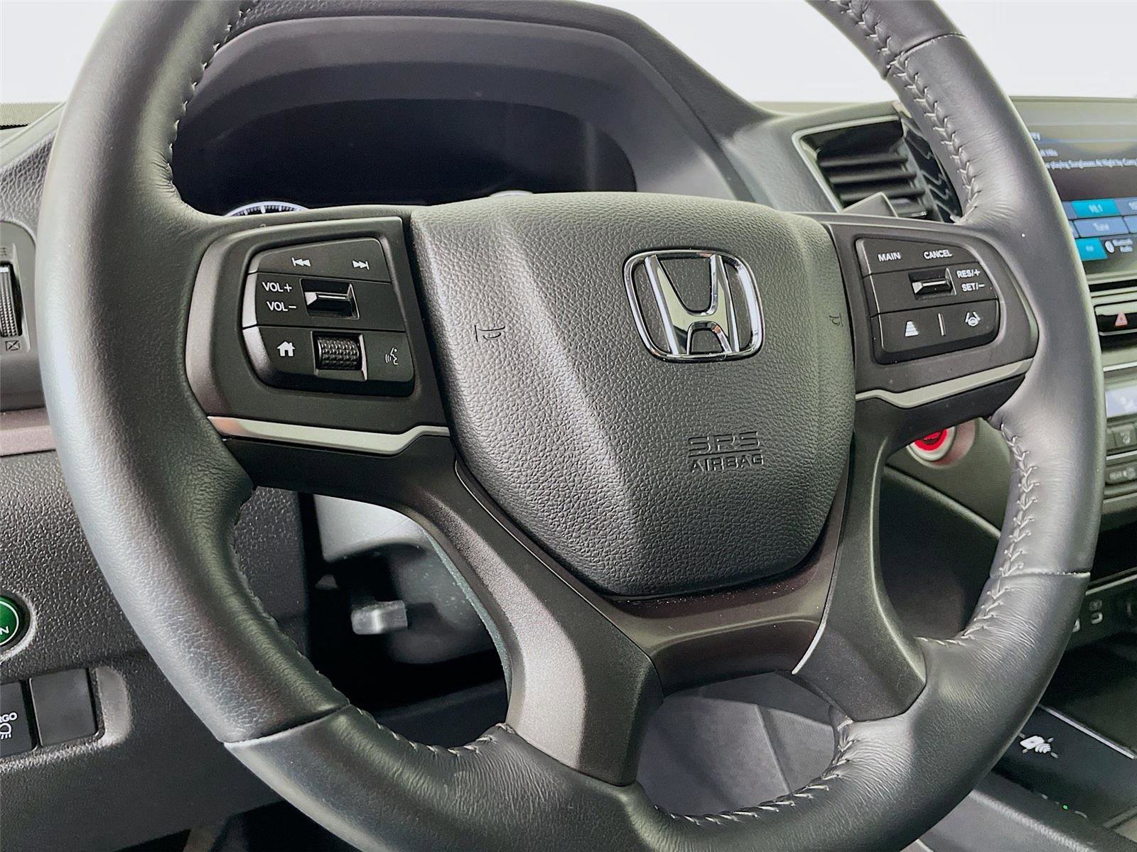 Used 2025 Honda Ridgeline RTL+ image 15