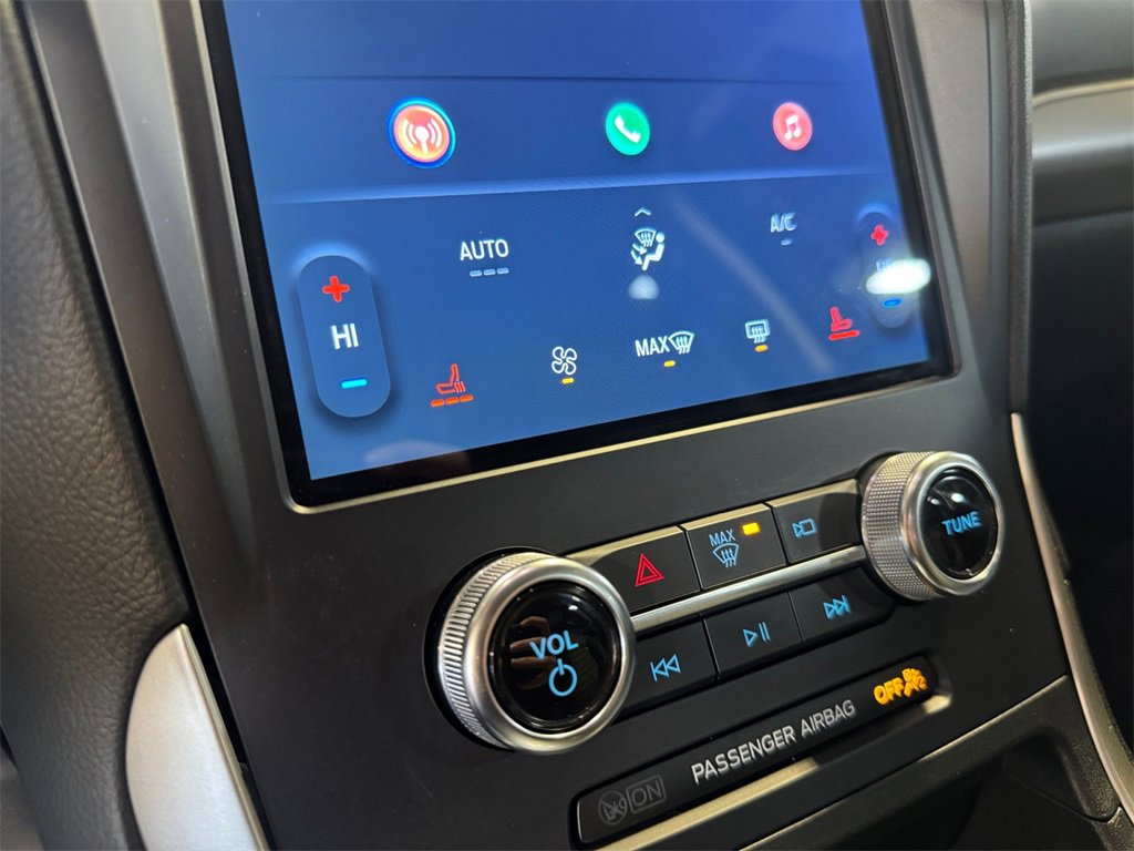 Used 2024 Ford Edge SEL w/ Sport Appearance Package image 30