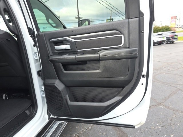 Used 2024 RAM 2500 Big Horn w/ Safety Group image 55