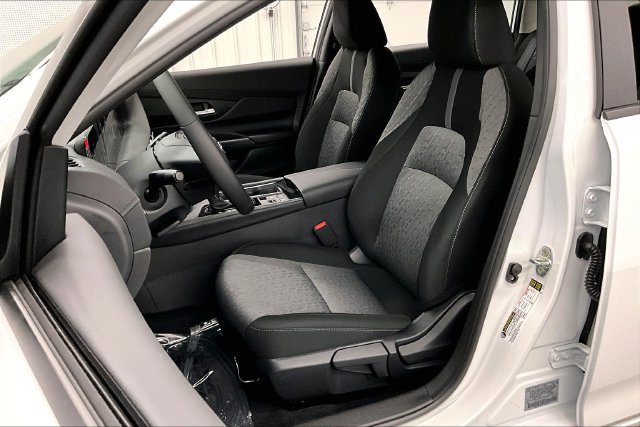 New 2026 Nissan Sentra SV w/ SV Convenience Package FWD image 10