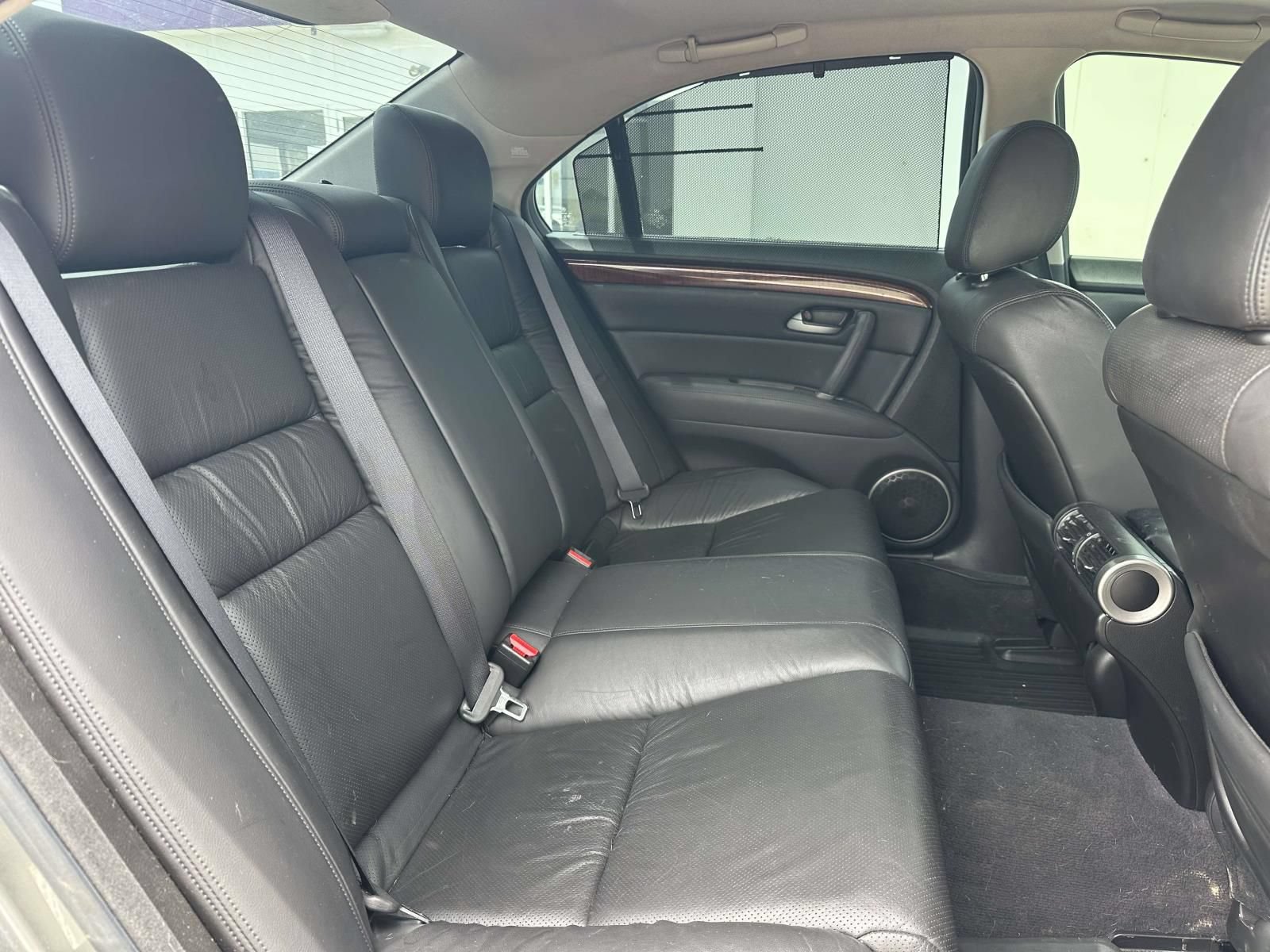 Used 2010 Acura RL AWD/4WD image 11