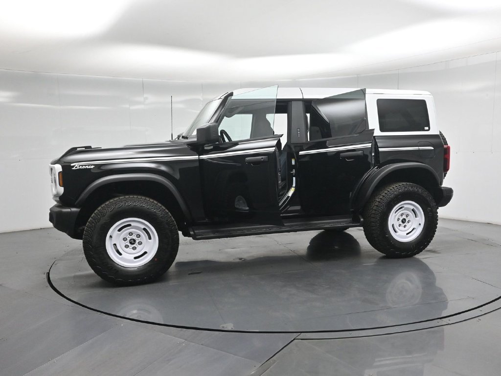 New 2026 Ford Bronco Heritage Edition AWD/4WD image 33