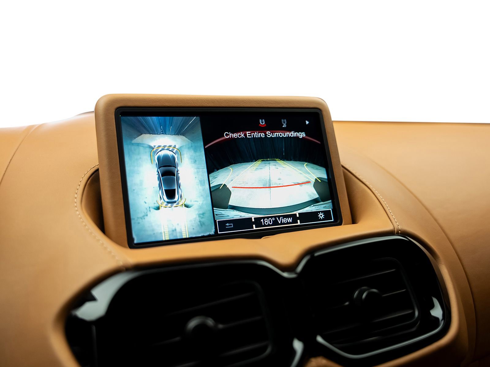 Used 2020 Aston Martin V8 Vantage Coupe RWD image 42
