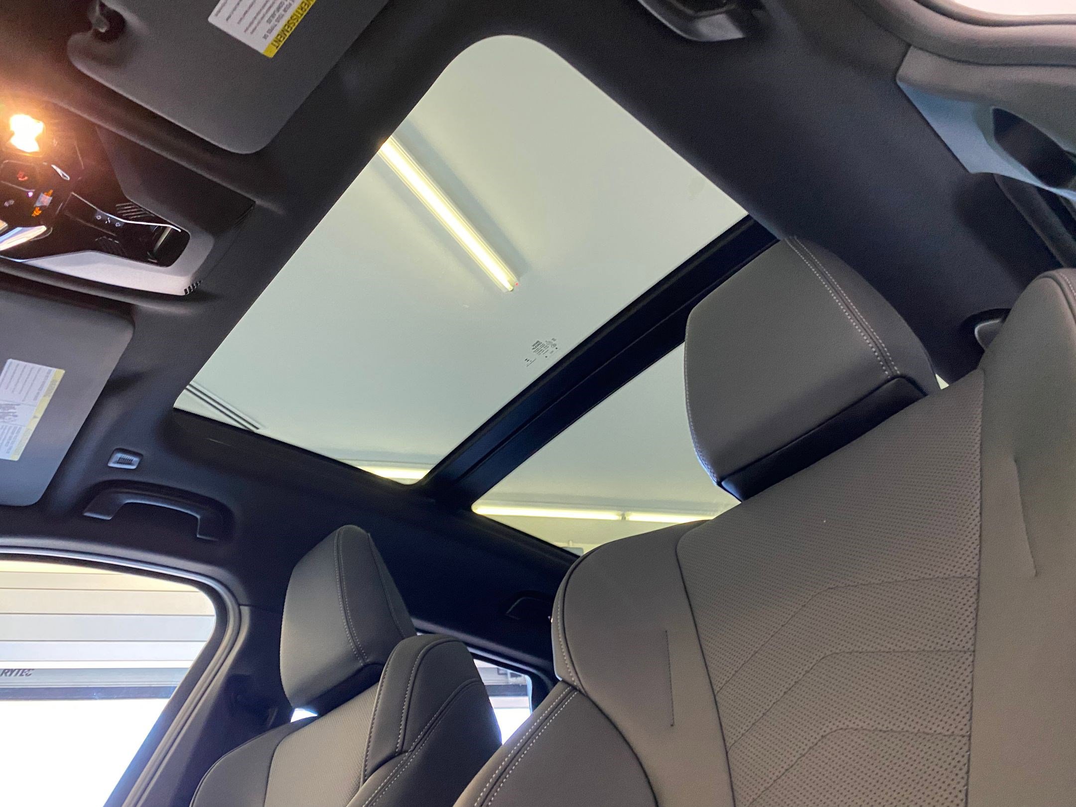 New 2026 BMW X1 M35i w/ Technology Package AWD/4WD image 15