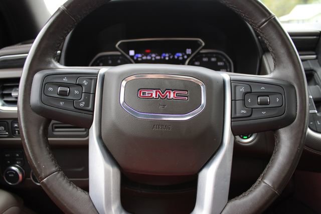 Used 2021 GMC Yukon XL SLT w/ SLT Premium Package AWD/4WD image 15
