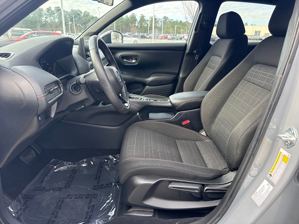 Used 2024 Honda HR-V Sport image 13