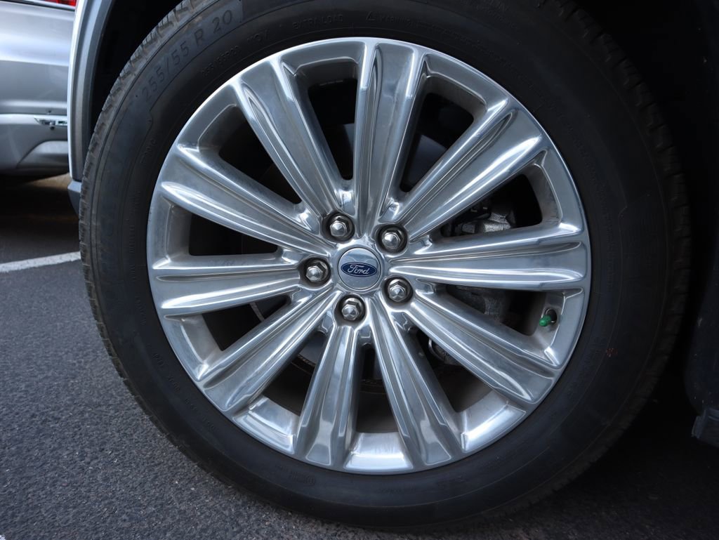 Used 2021 Ford Explorer Limited w/ Hybrid Equipment Group 310A image 15