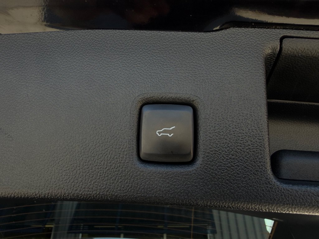 Used 2021 Ford Escape SEL FWD image 20