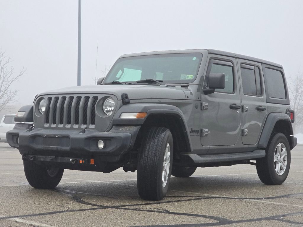 Used 2023 Jeep Wrangler Sport S image 9