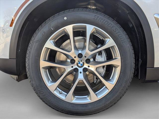 Used 2026 BMW X5 xDrive40i AWD/4WD image 10