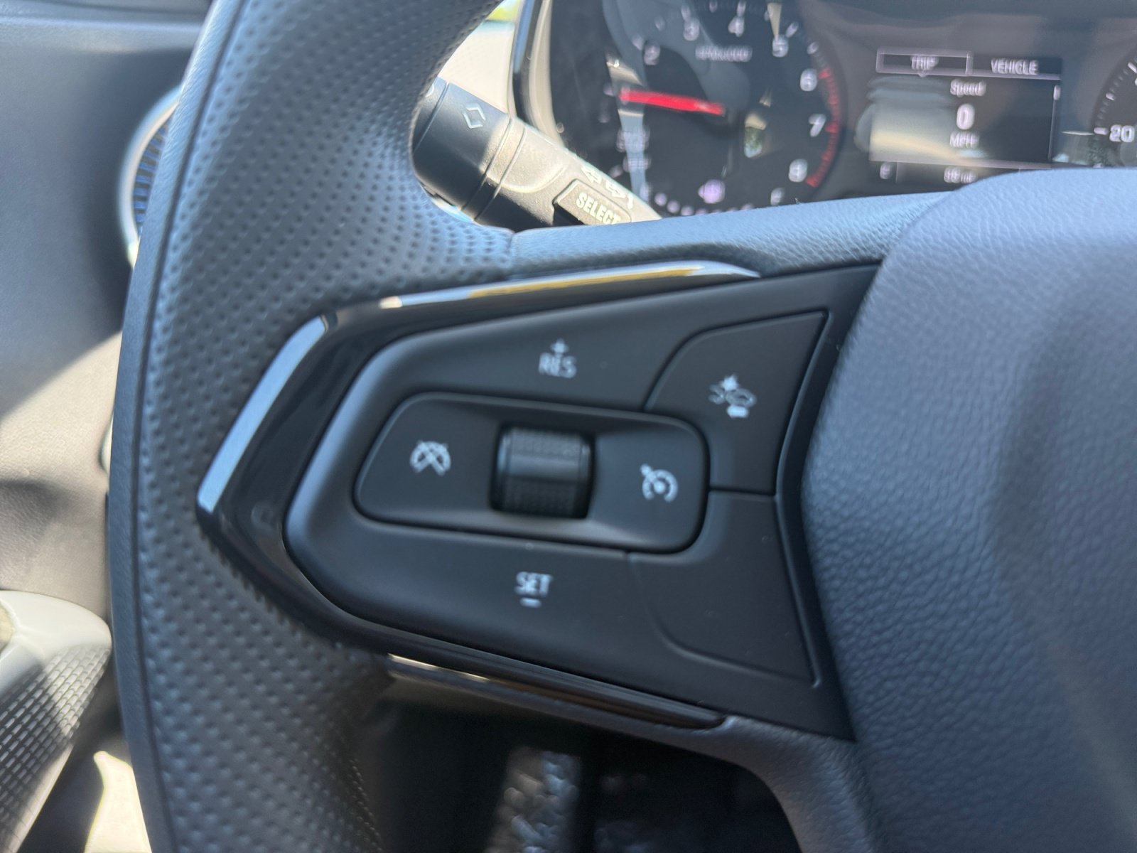 New 2026 Chevrolet Trax LS w/ LS Convenience Package FWD image 19