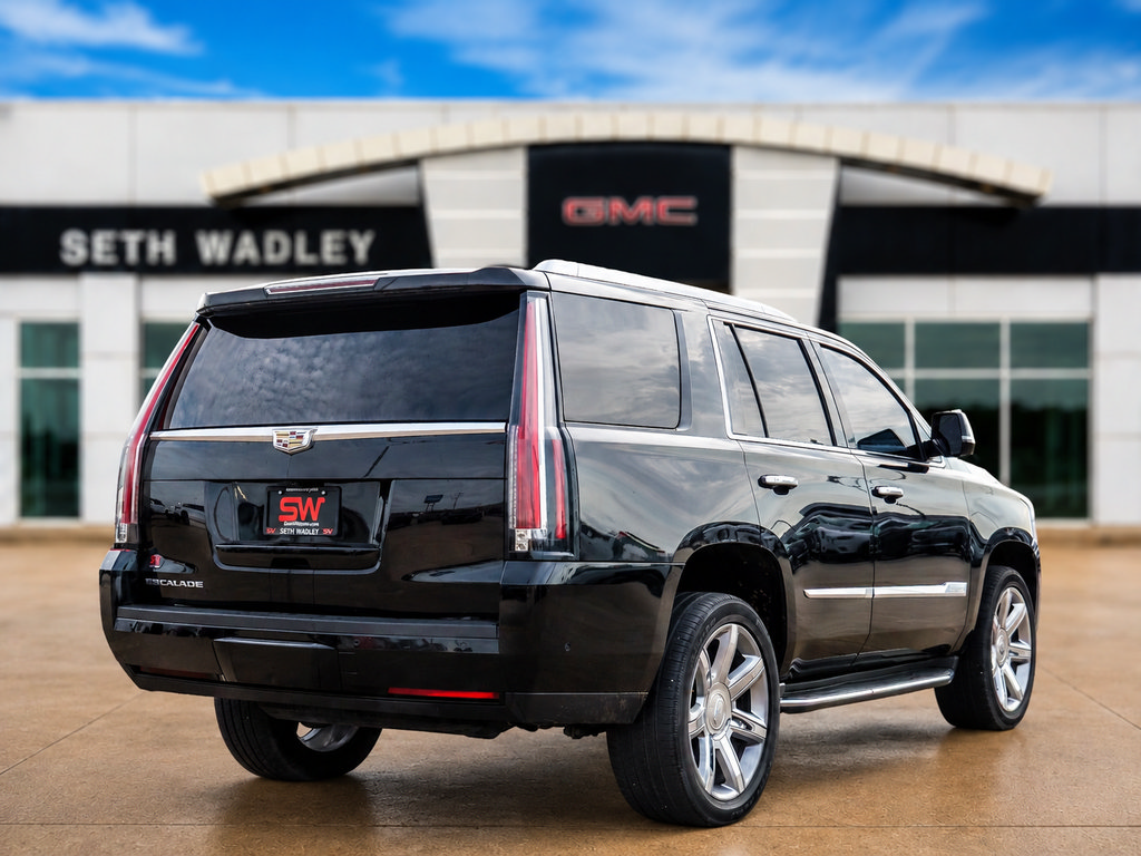 Used 2018 Cadillac Escalade Luxury RWD image 7