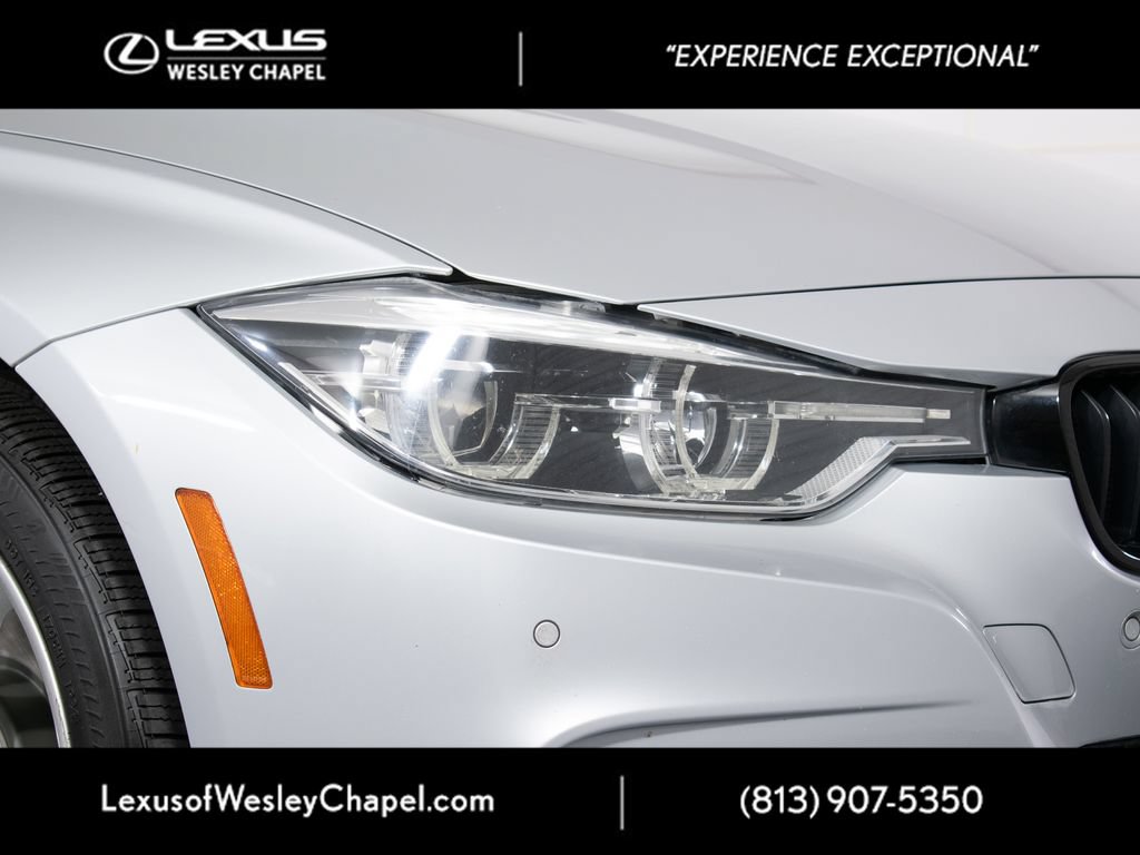 Used 2018 BMW 330i Sedan RWD image 3
