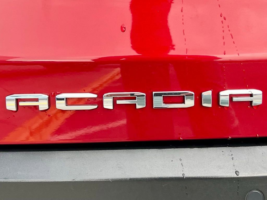 Used 2022 GMC Acadia SLE image 14