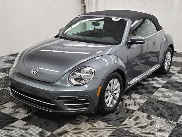 Used 2019 Volkswagen Beetle 2.0T S image 3