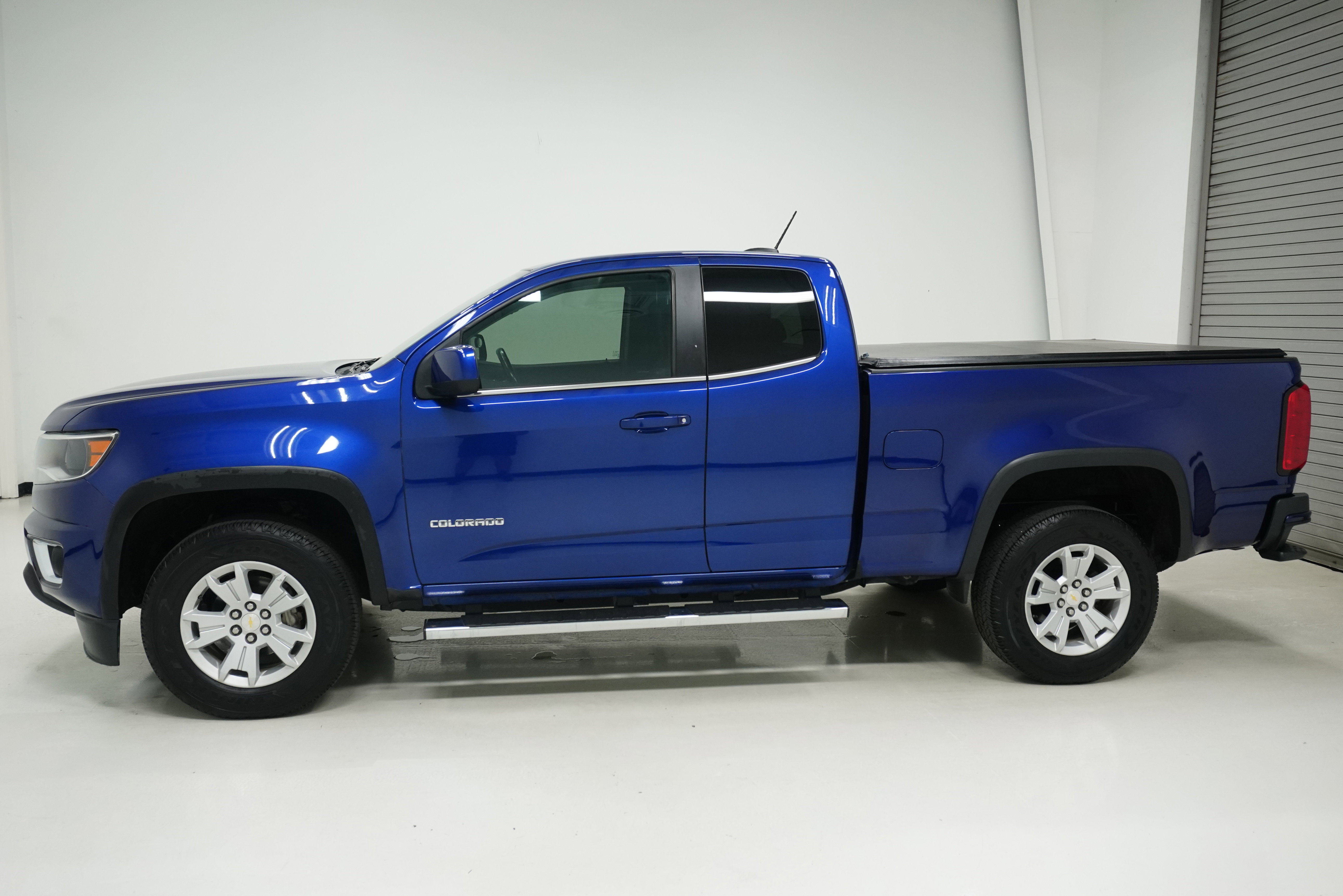 Used 2015 Chevrolet Colorado LT w/ LT Convenience Package RWD image 6
