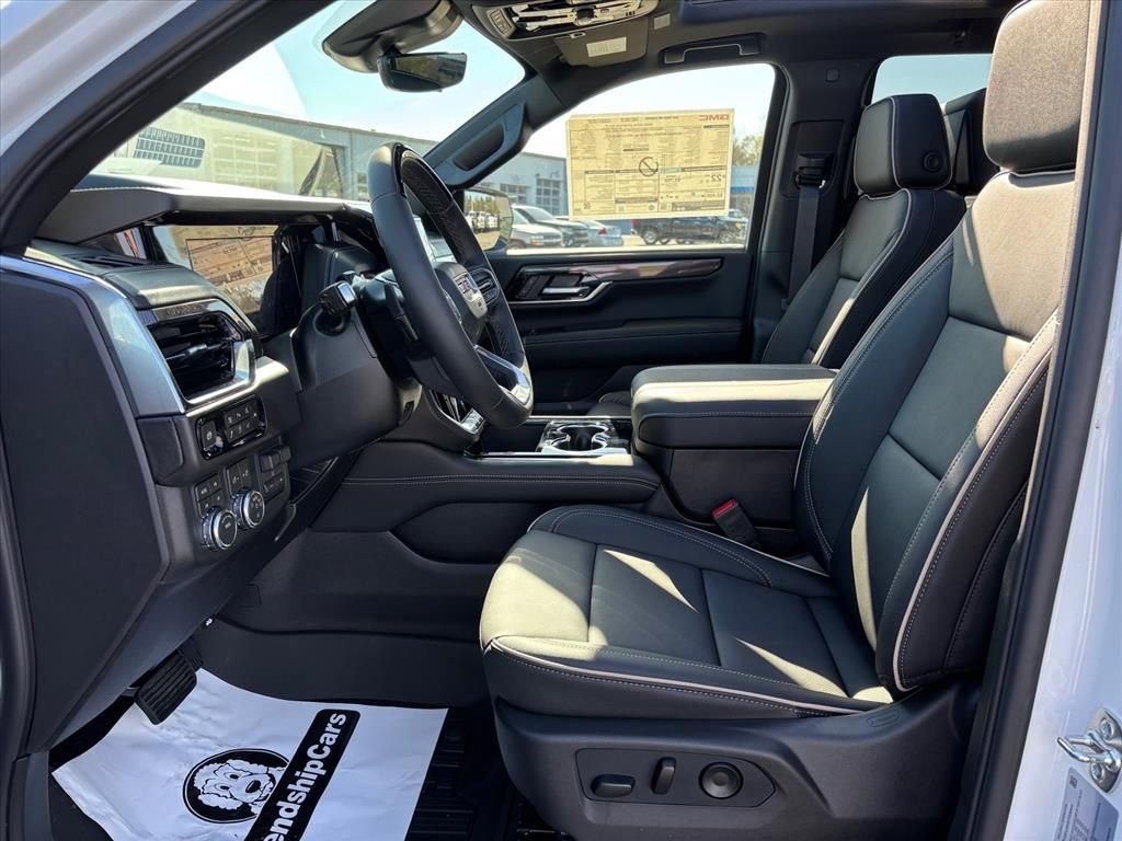 New 2026 GMC Yukon Elevation w/ Elevation Premium Package AWD/4WD image 11