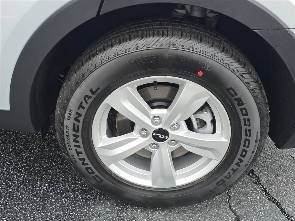New 2026 Kia Sorento LX FWD image 12