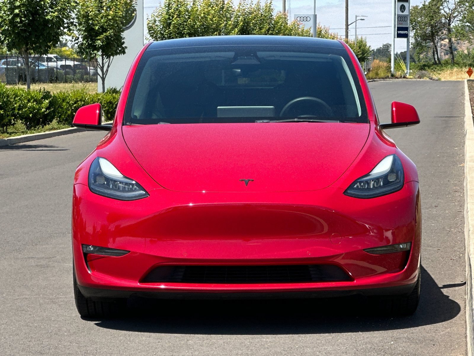 Used 2022 Tesla Model Y Performance AWD/4WD image 8