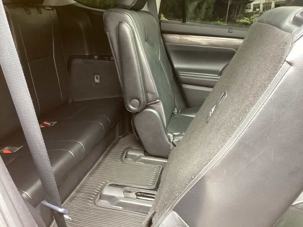 Used 2021 Toyota Highlander Platinum AWD/4WD image 6