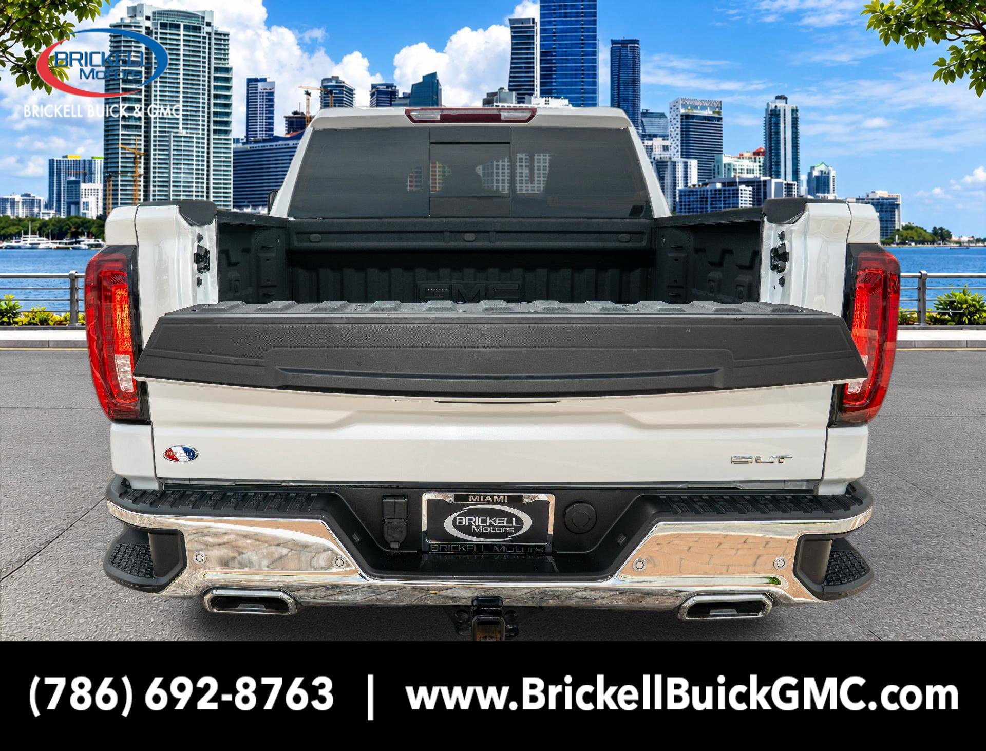 Used 2025 GMC Sierra 1500 SLT w/ SLT Premium Plus Package AWD/4WD image 31