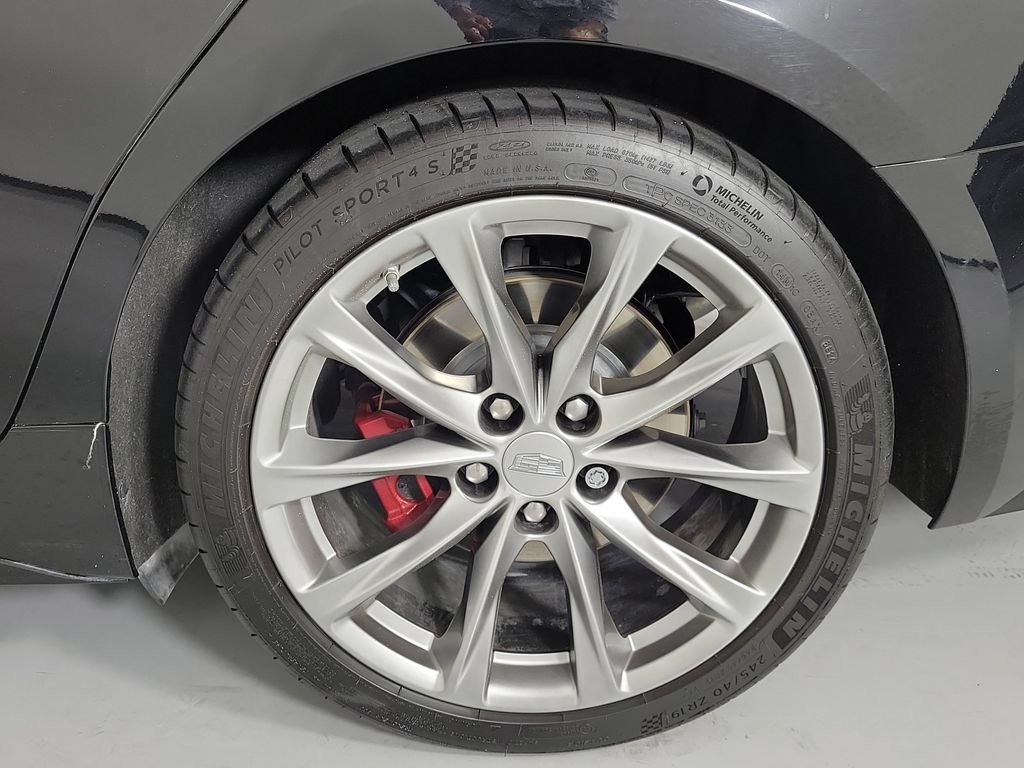 Certified 2023 Cadillac CT5 V w/ Premium Package RWD image 9