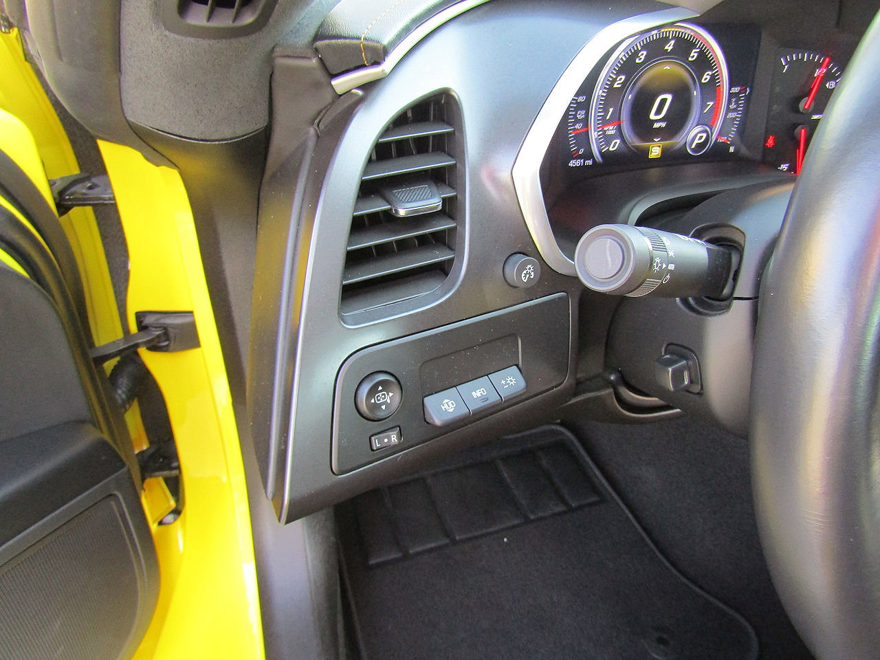 Used 2017 Chevrolet Corvette Z06 image 15