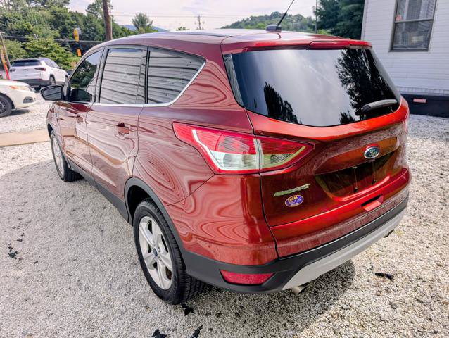Used 2016 Ford Escape SE FWD image 11