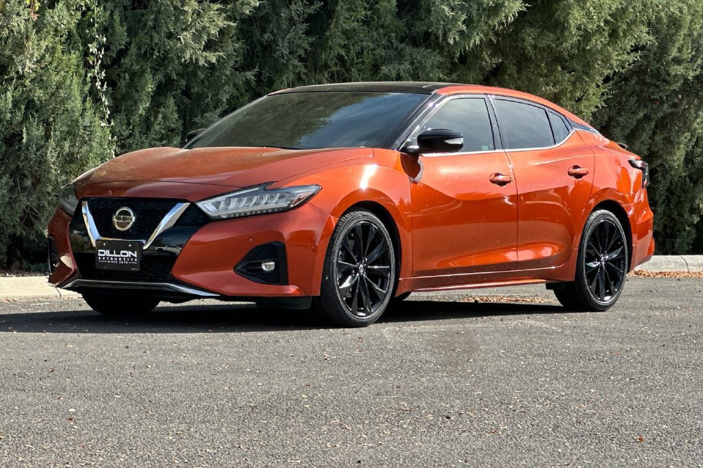 Used 2019 Nissan Maxima SR w/ Premium Package FWD image 4