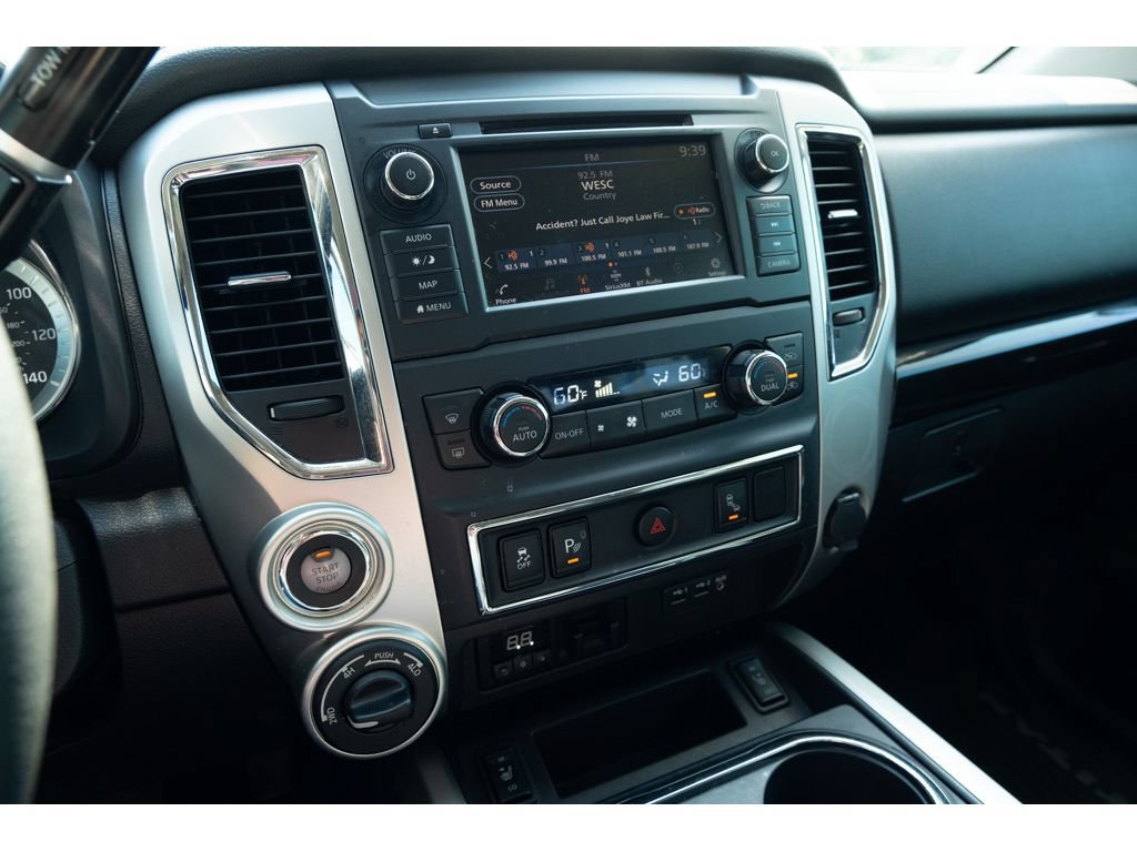 Used 2019 Nissan Titan SV w/ SV Convenience Package AWD/4WD image 23