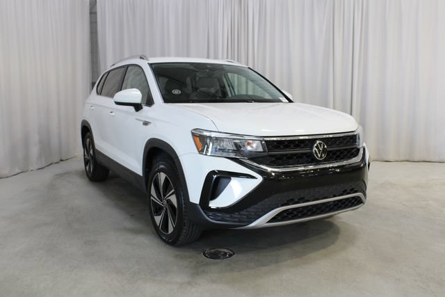 Used 2024 Volkswagen Taos SE AWD/4WD image 37