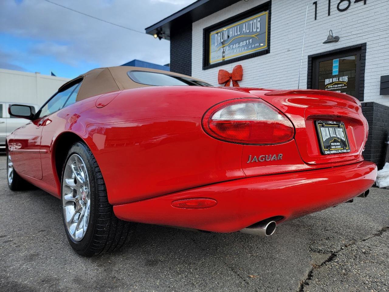 Used 2000 Jaguar XK8 Convertible image 6