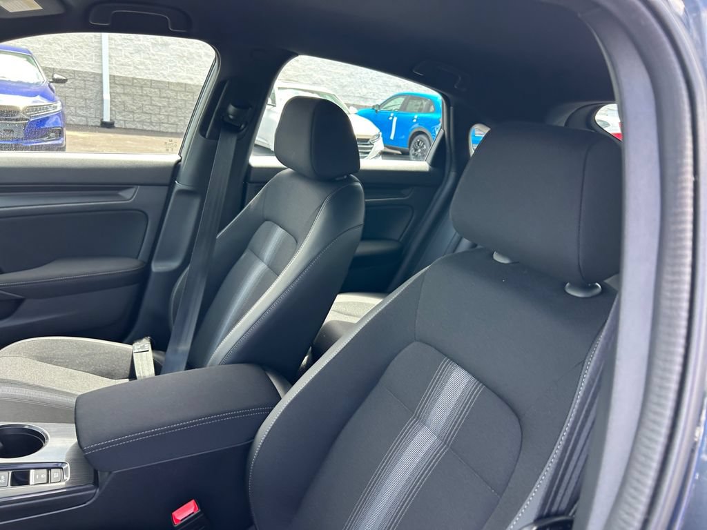 Used 2025 Honda Civic Sport image 26