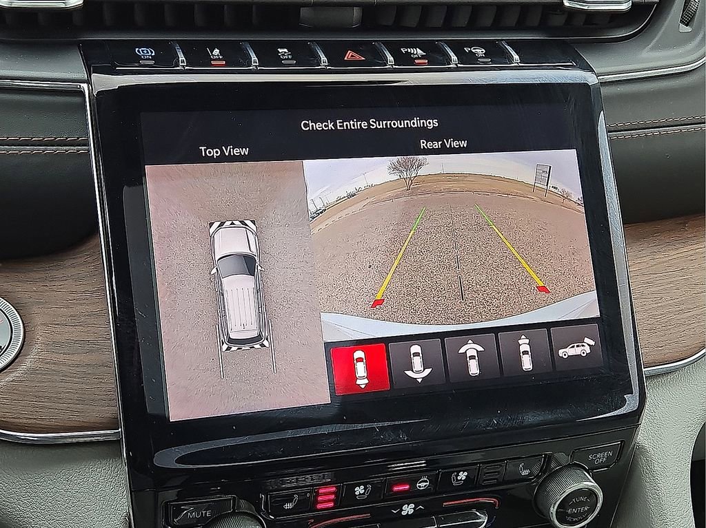 Used 2022 Jeep Grand Cherokee Summit w/ Advanced Protech Group IV image 30