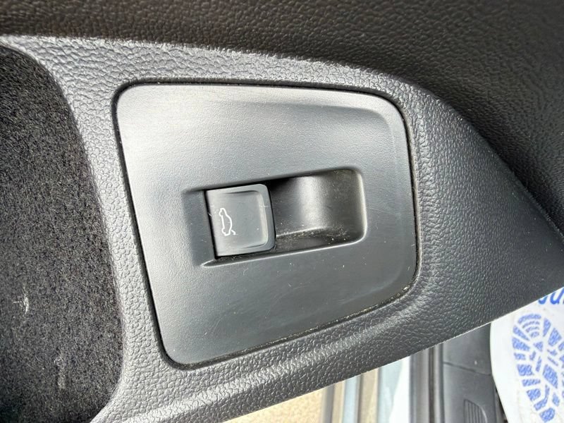 Used 2024 Volkswagen Tiguan SE AWD/4WD image 23