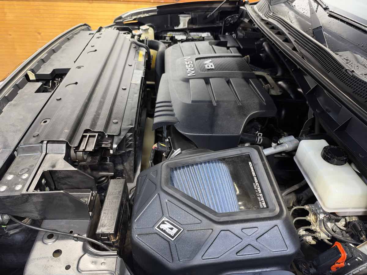 Used 2017 Nissan Titan SV AWD/4WD image 27