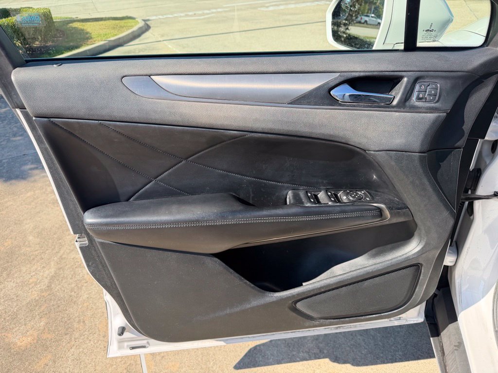 Used 2016 Lincoln MKC Premiere FWD image 12