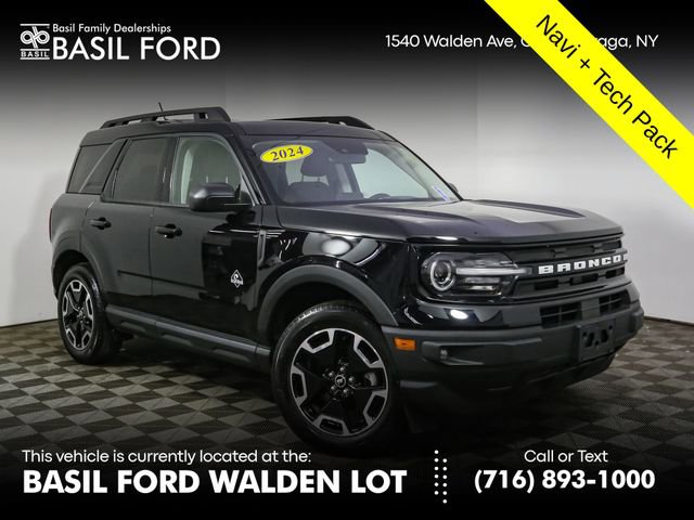 Used 2024 Ford Bronco Sport Outer Banks w/ Tech Package AWD/4WD image 1