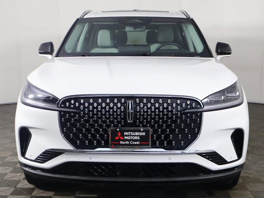 Used 2025 Lincoln Aviator Reserve w/ Illumination Package image 15