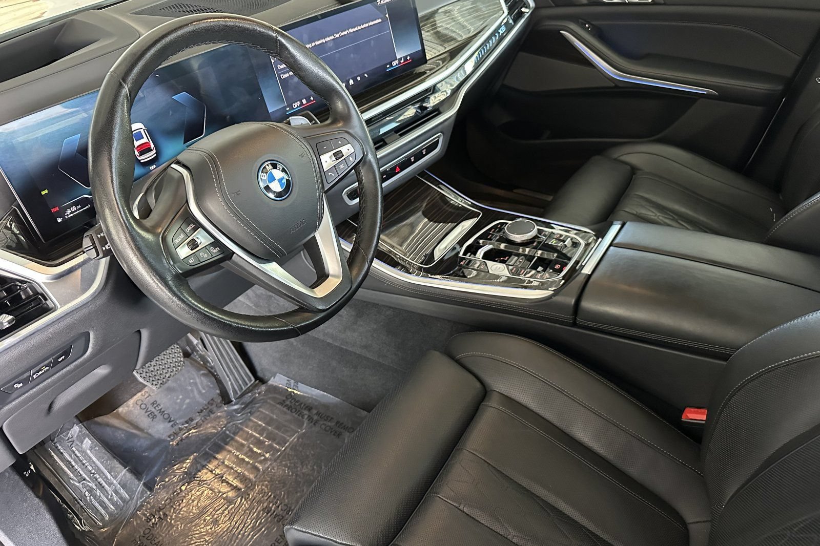 Used 2025 BMW X5 xDrive50e AWD/4WD image 10