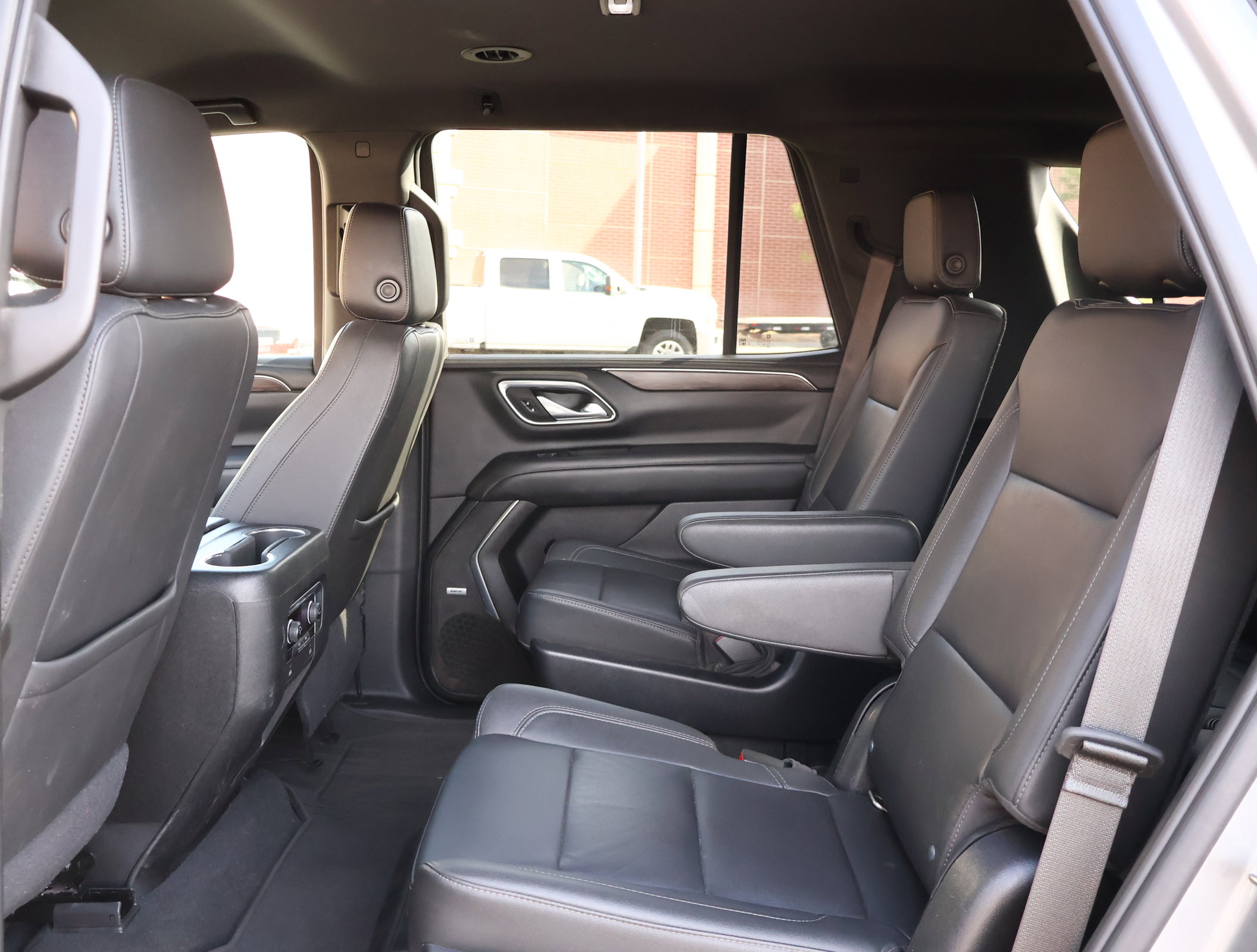 Used 2021 Chevrolet Tahoe Z71 image 23
