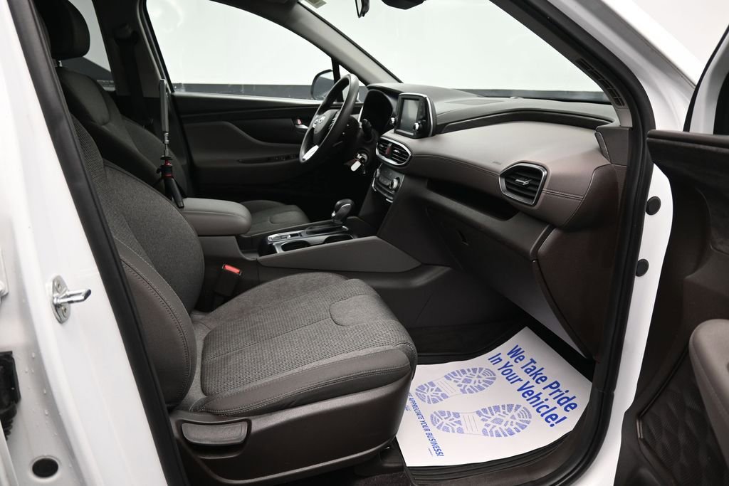 Used 2020 Hyundai Santa Fe SE FWD image 20