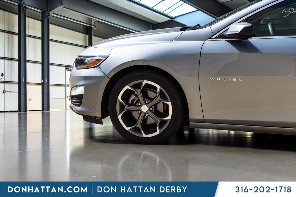 Used 2023 Chevrolet Malibu LT FWD image 31