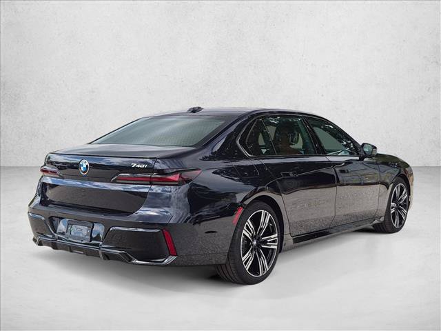 New 2026 BMW 740i xDrive w/ Executive Package AWD/4WD image 2