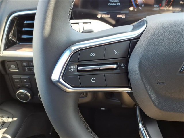 New 2026 Chevrolet Suburban LT w/ Comfort Package image 13