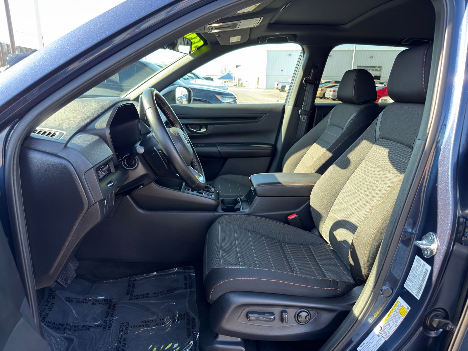 Used 2025 Honda CR-V Sport image 11
