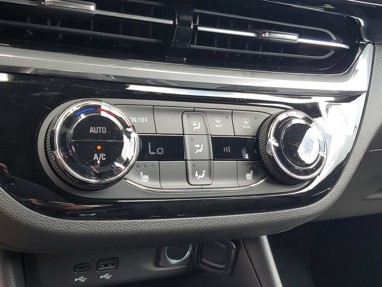 New 2026 Buick Envista Sport Touring w/ Convenience I Package FWD image 22