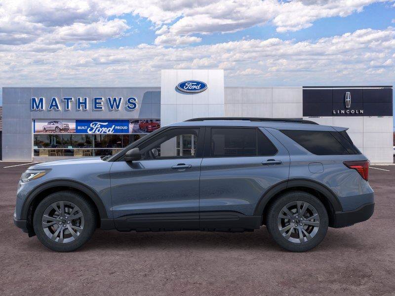 New 2026 Ford Explorer Active w/ Active Comfort Package AWD/4WD image 3