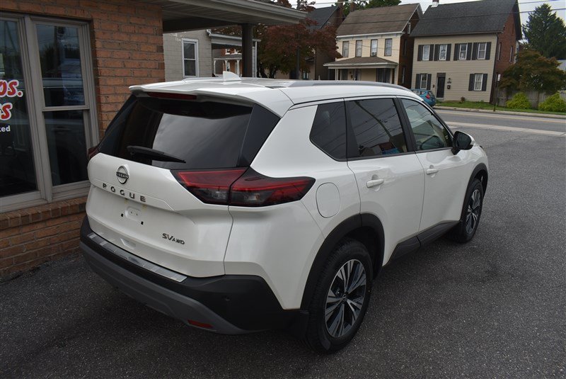 Used 2023 Nissan Rogue SV w/ SV Premium B Package AWD/4WD image 4